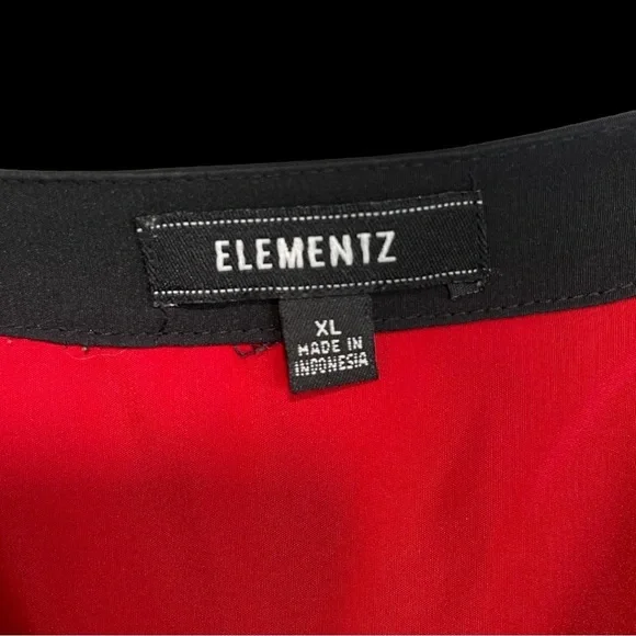 Women’s Elementz Blouse - Picture 2 of 3